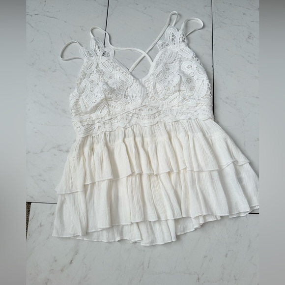 Free People Tops - MAIN STRIP White Crocheted Lace Cami Tank; size medium